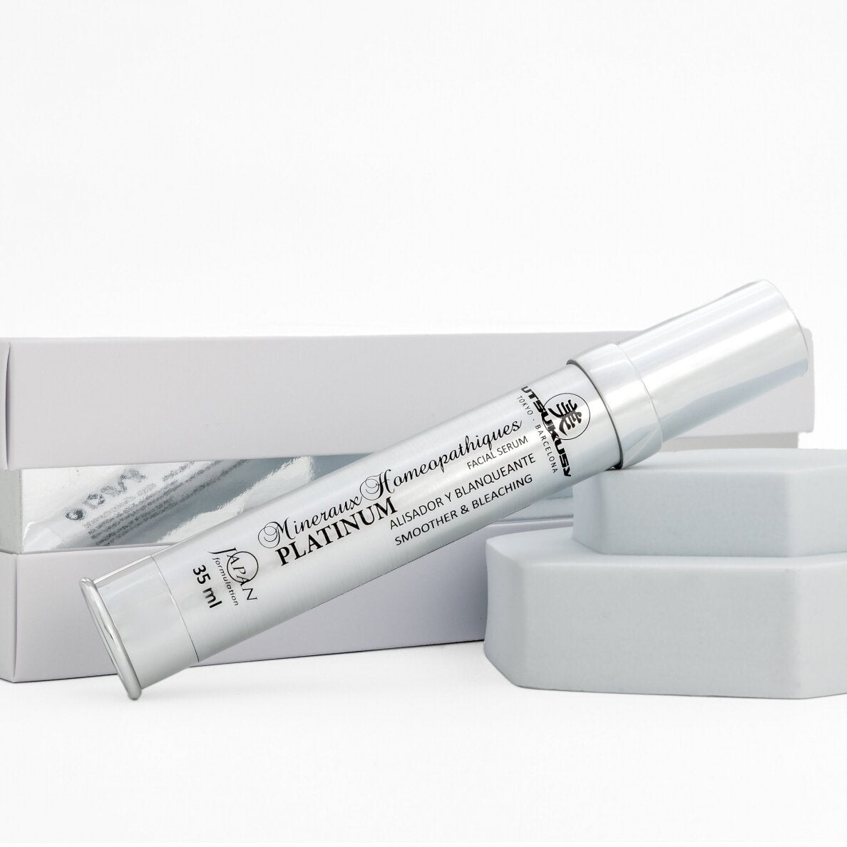 Utsukusy depigmentuojanis veido serumas PLATINUM, 35ml