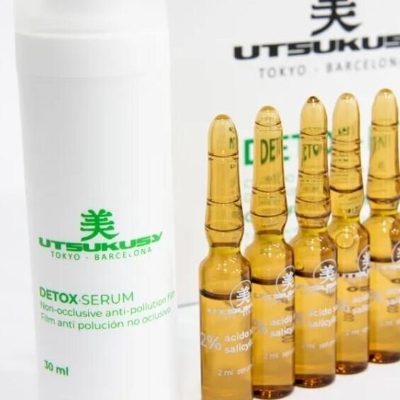 UTSUKUSY DETOX 7 DIENŲ ODOS PRIEŽIŪROS RINKINYS