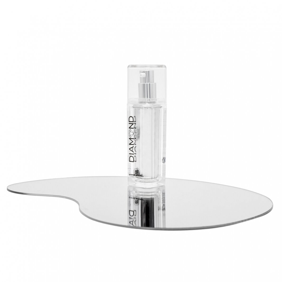 UTSUKUSY DIAMOND ANTI-AGE SERUMAS KASDIENIAM NAUDOJIMUI, 30ML