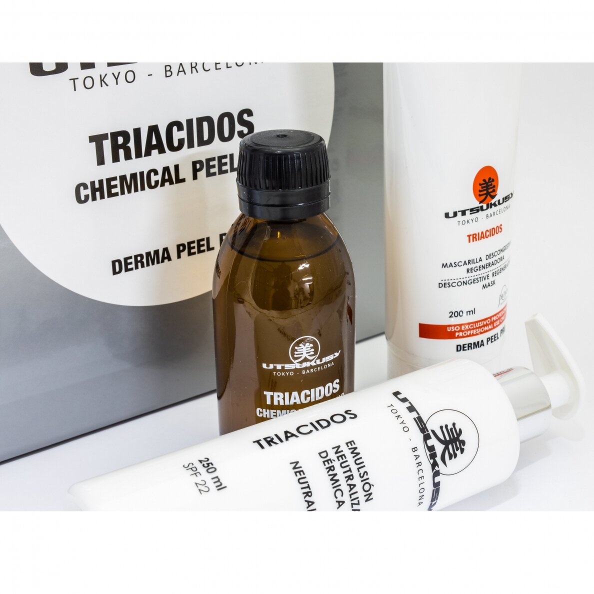 UTSUKUSY PROFESIONALUS CHEMINIO VEIDO ŠVEITIMO RINKINYS TRIACIDOS DERMA PEEL PRO PROFESSIONAL