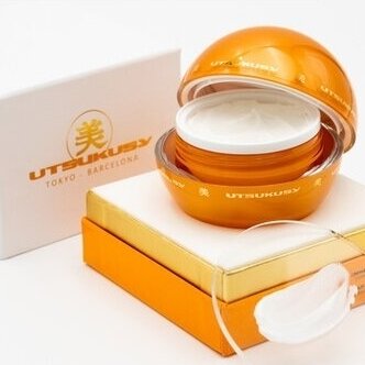 UTSUKUSY PRECISION REVIVER MULTI-VITAMINŲ VEIDO KREMAS SU SPF20