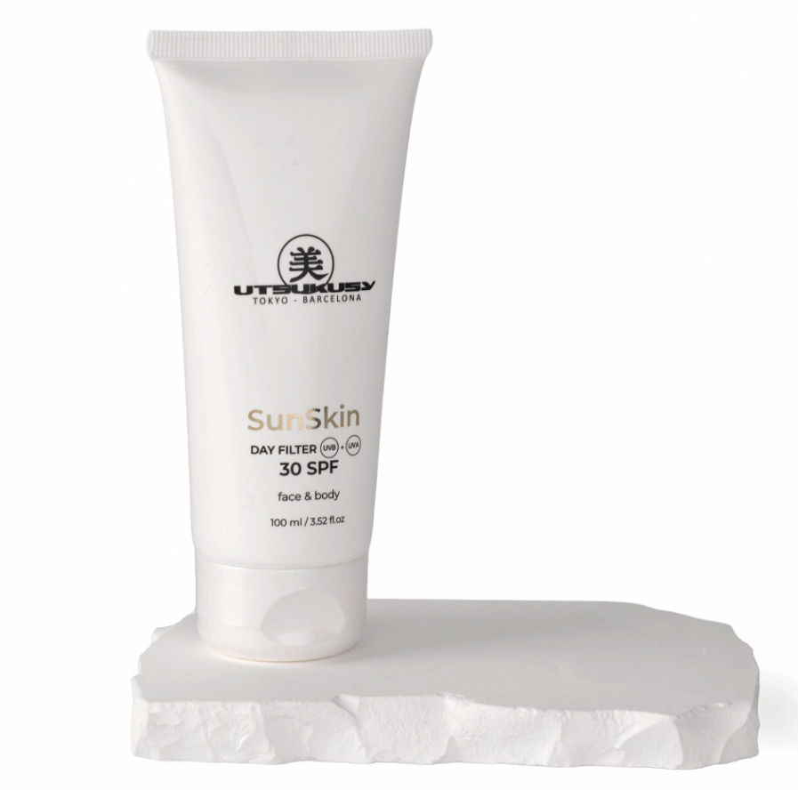 Utsukusy SPF30 veido ir kūno kremas SUN SKIN, 100ml