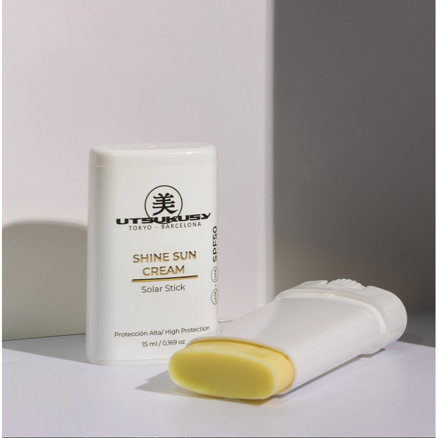 Utsukusy SPF50 pieštukinis apsauginis kremas nuo saulės, 15ml