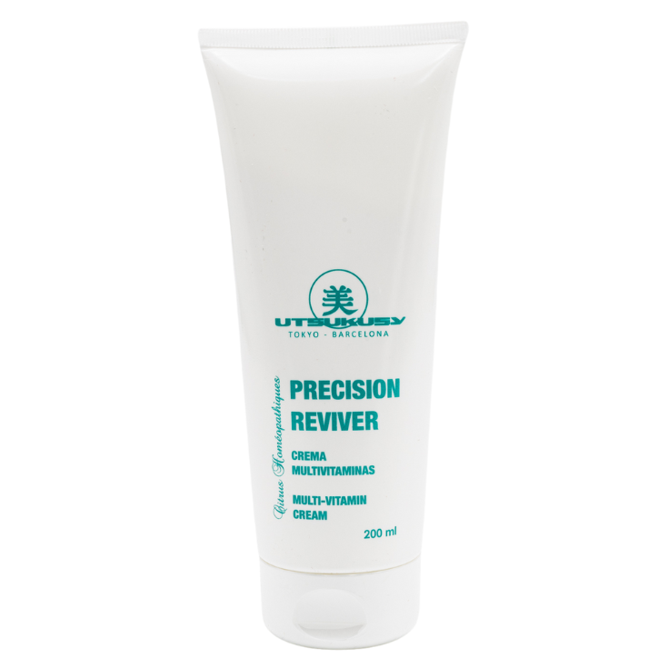 UTSUKUSY PRECISION REVIVER MULTI-VITAMINŲ VEIDO KREMAS SU SPF20